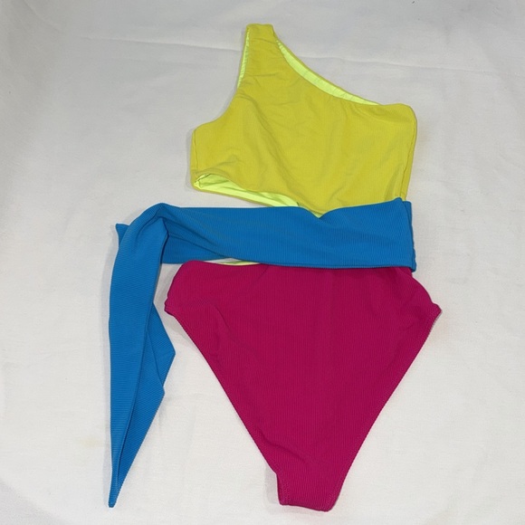 Beach Riot Carlie One Piece, SMALL - Picture 5 of 10